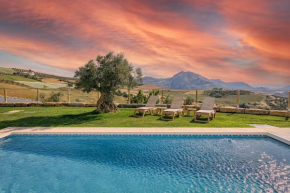 Villa Antequera, Antequera
